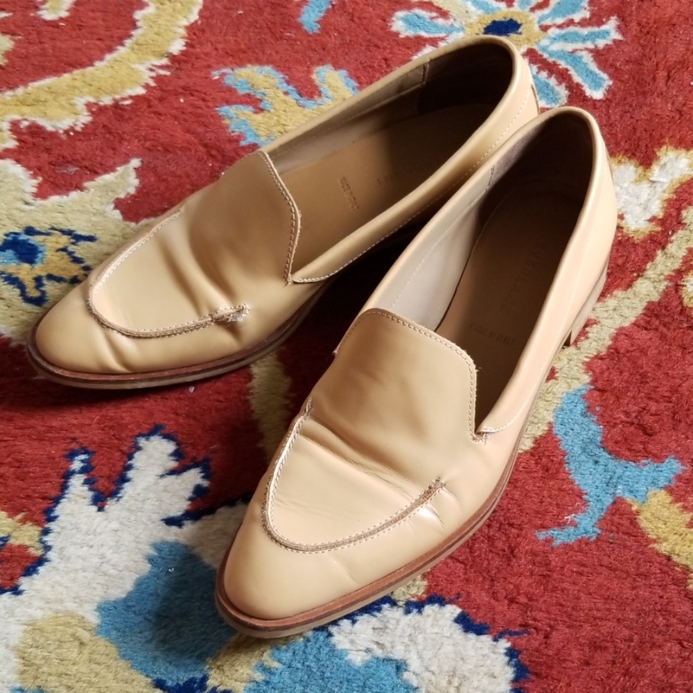 Lightly worn everlane modern loafers